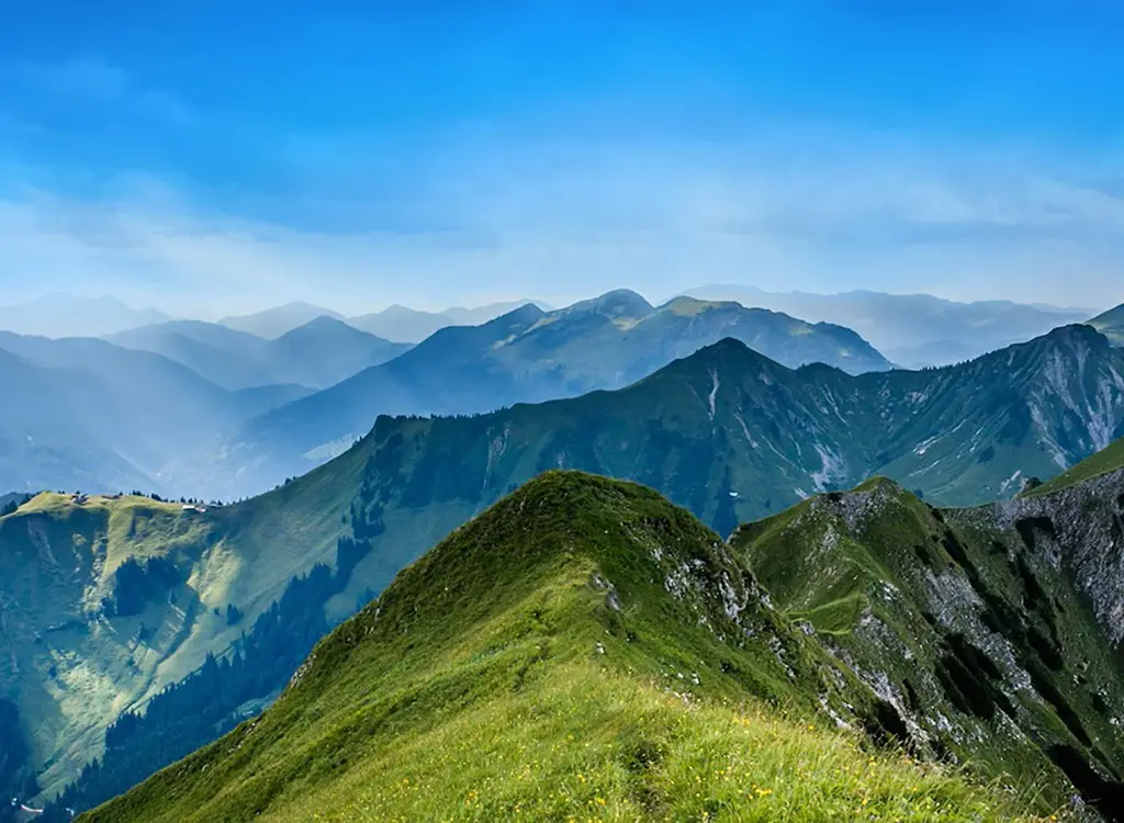 Take the path of circular economy development